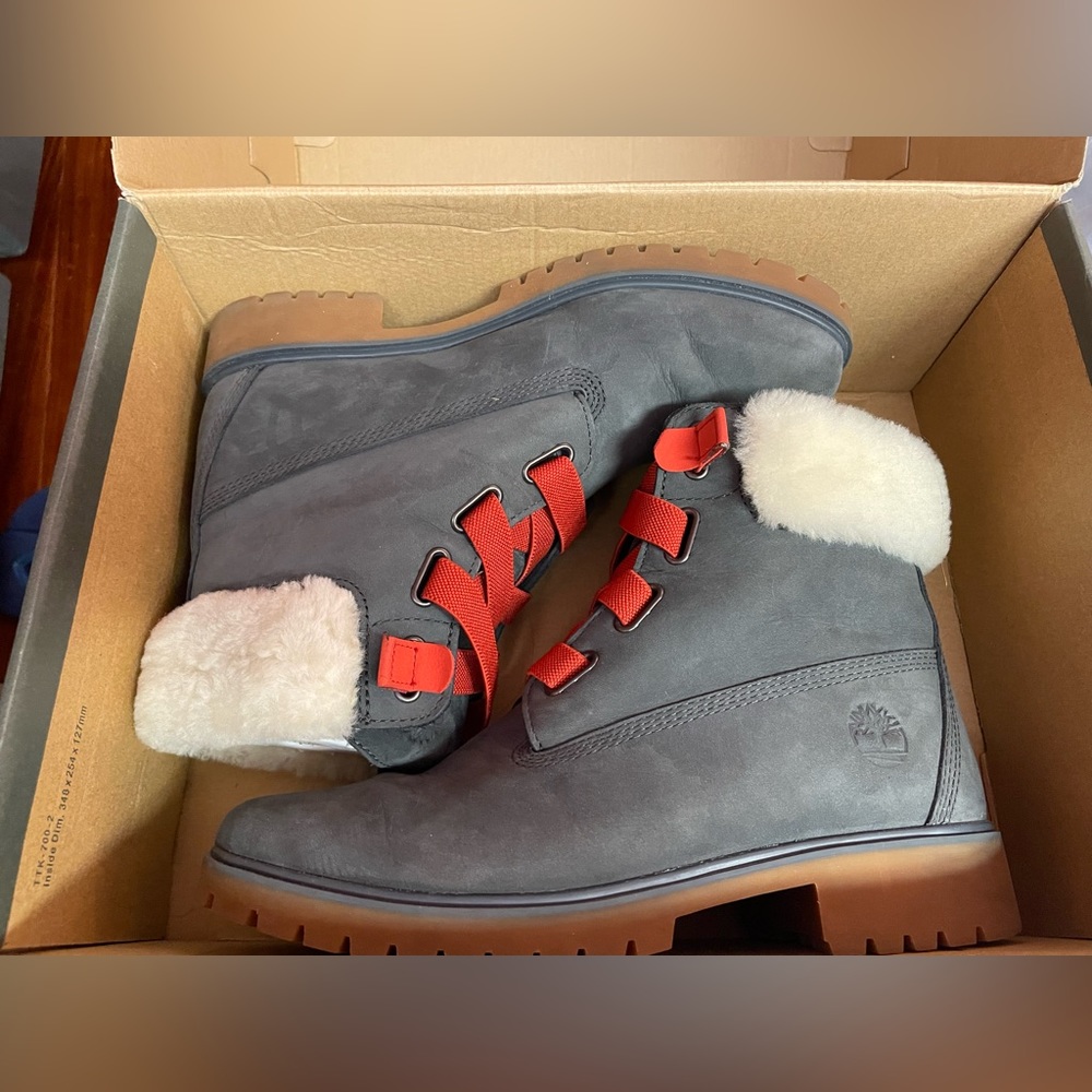 Timberland Women Jayne 6 inch Dark Grey Boots